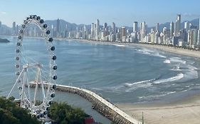 frente mar, espetacular vista mar, roda gigante